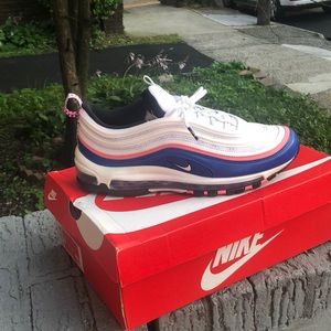NIKE AIR MAX 97  Men Used/worn once size 9.5